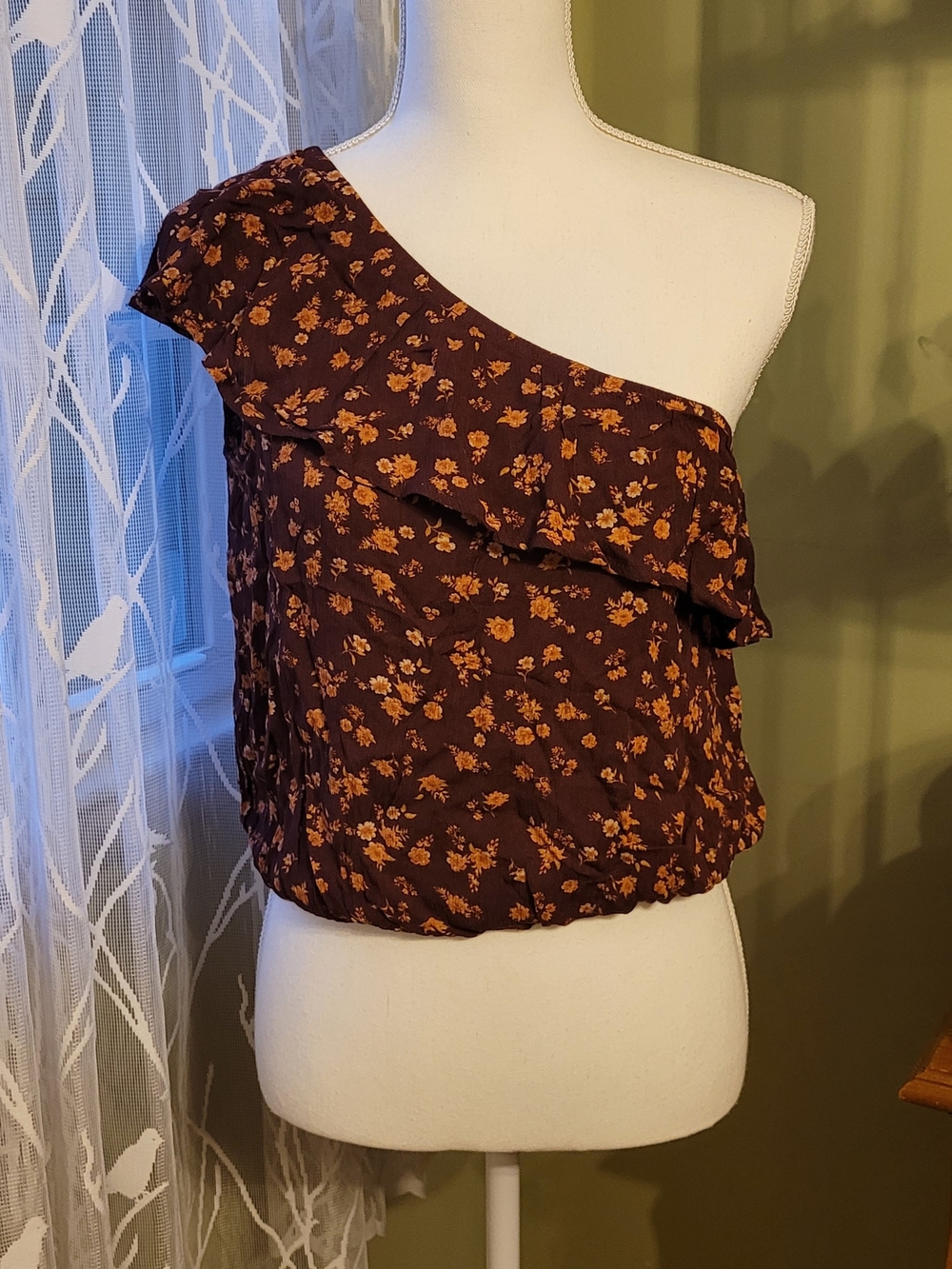 Hippie Rose One-Shoulder Floral Ruffle Top - Brown/Gold